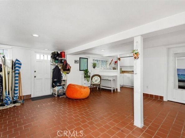 31645 2nd Avenue, Laguna Beach CA 92651