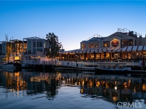 2910 Lafayette Avenue, Newport Beach CA 92663