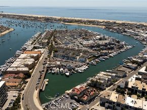 2910 Lafayette Avenue, Newport Beach CA 92663