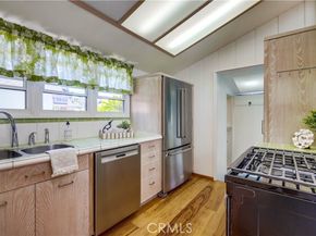 464 Agate Street, Laguna Beach CA 92651