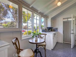 464 Agate Street, Laguna Beach CA 92651