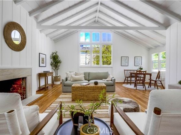 464 Agate Street, Laguna Beach CA 92651