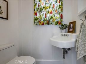 464 Agate Street, Laguna Beach CA 92651