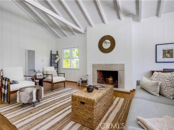 464 Agate Street, Laguna Beach CA 92651