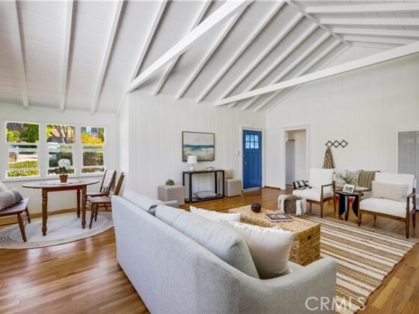 464 Agate Street, Laguna Beach CA 92651