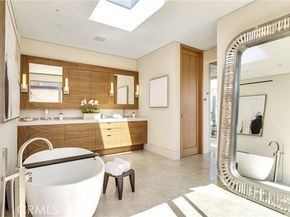 1231 Dolphin, Corona Del Mar (newport Beach) CA 92625