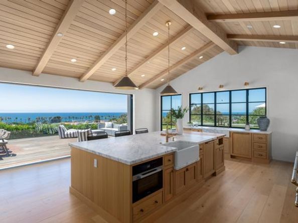6260 Waverly Avenue, La Jolla (san Diego) CA 92037