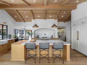 6260 Waverly Avenue, La Jolla (san Diego) CA 92037