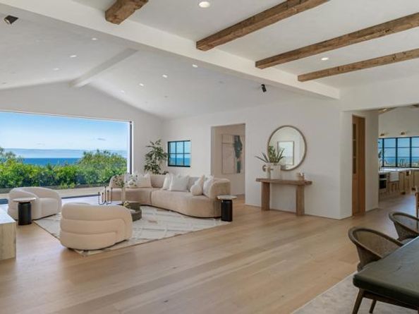 6260 Waverly Avenue, La Jolla (san Diego) CA 92037