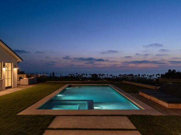 6260 Waverly Avenue, La Jolla (san Diego) CA 92037