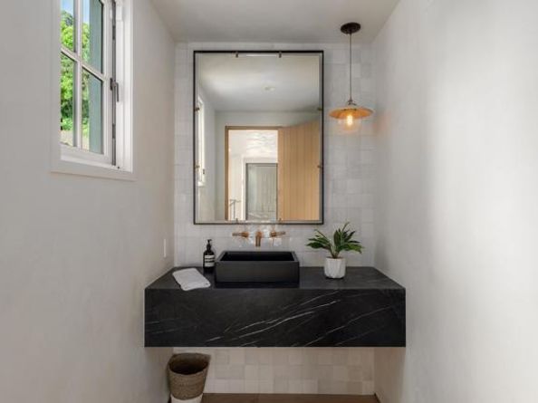 6260 Waverly Avenue, La Jolla (san Diego) CA 92037