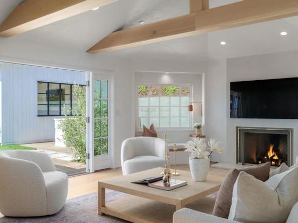 6260 Waverly Avenue, La Jolla (san Diego) CA 92037