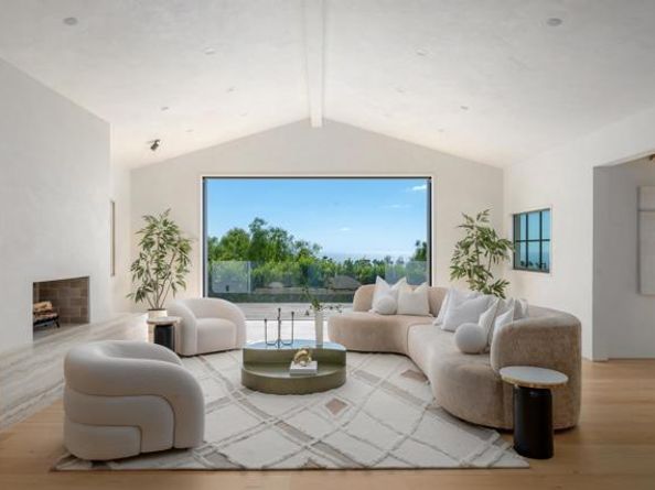 6260 Waverly Avenue, La Jolla (san Diego) CA 92037