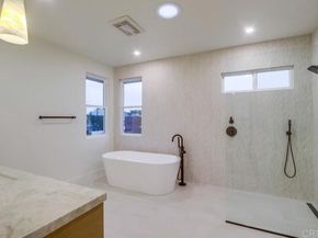 5380 Los Robles Drive, Carlsbad CA 92008