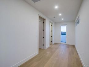 5380 Los Robles Drive, Carlsbad CA 92008