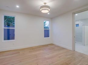 5380 Los Robles Drive, Carlsbad CA 92008