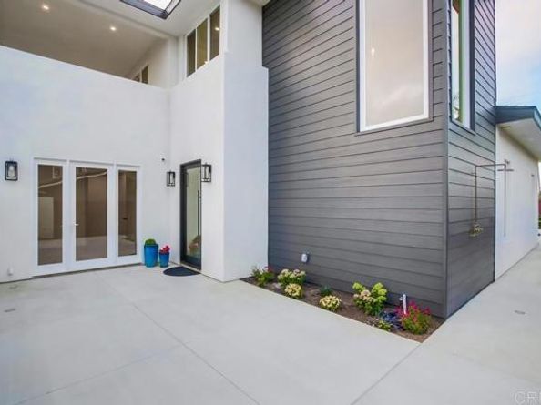 5380 Los Robles Drive, Carlsbad CA 92008
