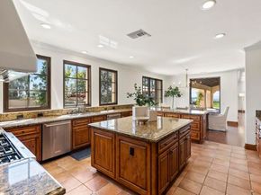 7975 Villas, San Diego CA 92127
