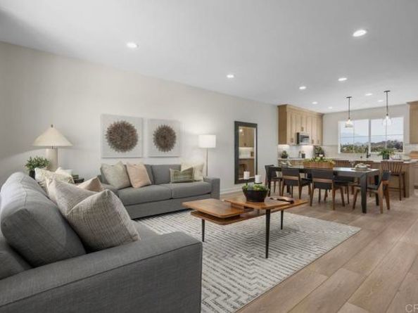 2678 Oxalis Way, Carlsbad CA 92008