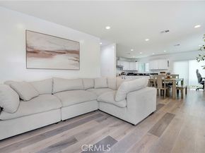21733 Tuba Street, Chatsworth (los Angeles) CA 91311