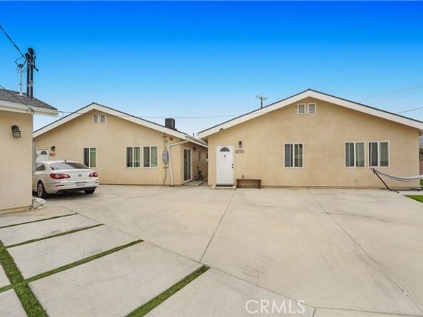 21733 Tuba Street, Chatsworth (los Angeles) CA 91311