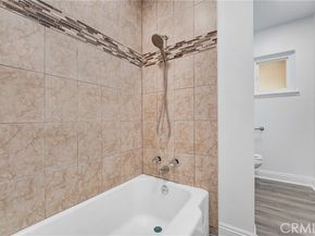 21733 Tuba Street, Chatsworth (los Angeles) CA 91311