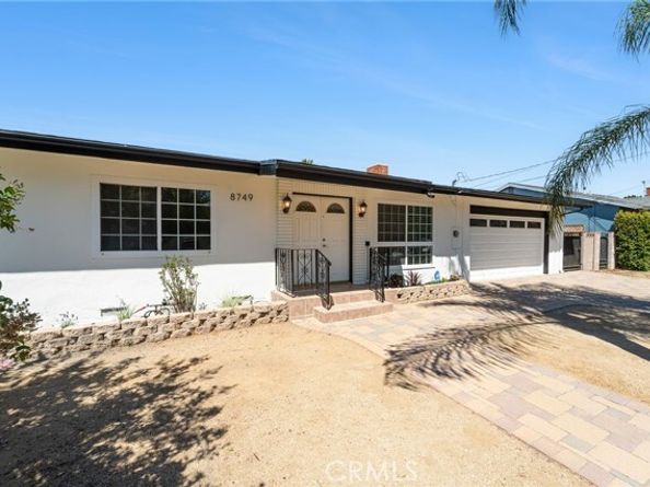 8749 Norwich Avenue, North Hills (los Angeles) CA 91343
