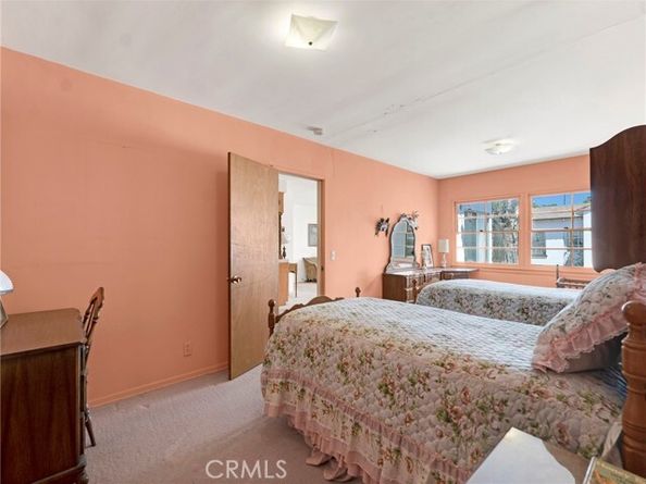 18725 Covello Street, Reseda (los Angeles) CA 91335