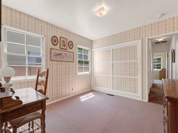 18725 Covello Street, Reseda (los Angeles) CA 91335