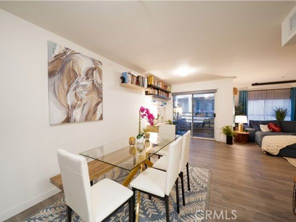 8744 Burnet 7, North Hills (los Angeles) CA 91343