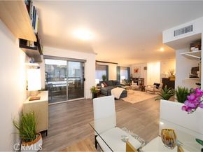 8744 Burnet 7, North Hills (los Angeles) CA 91343