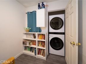 8744 Burnet 7, North Hills (los Angeles) CA 91343