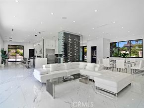 16940 Knollwood Drive, Granada Hills (los Angeles) CA 91344