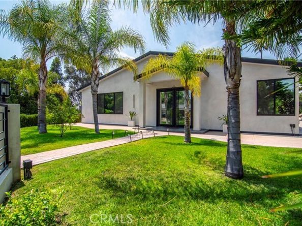 16940 Knollwood Drive, Granada Hills (los Angeles) CA 91344