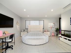 16940 Knollwood Drive, Granada Hills (los Angeles) CA 91344