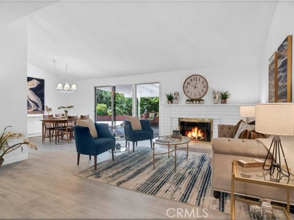 9545 Rubio Avenue, Northridge (los Angeles) CA 91343