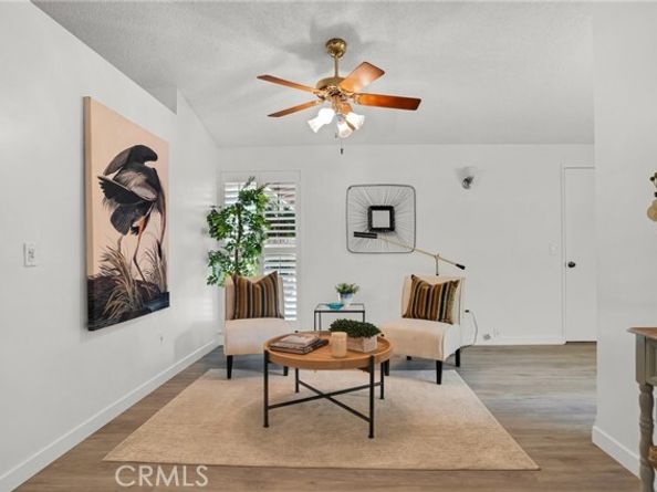 9545 Rubio Avenue, Northridge (los Angeles) CA 91343
