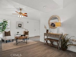 9545 Rubio Avenue, Northridge (los Angeles) CA 91343