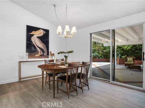 9545 Rubio Avenue, Northridge (los Angeles) CA 91343