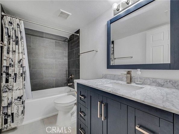 5224 Denny Avenue 209, North Hollywood (los Angeles) CA 91601