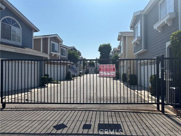 9213 Independence Way, North Hills (los Angeles) CA 91343