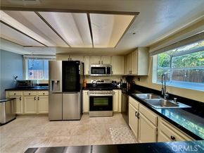 9213 Independence Way, North Hills (los Angeles) CA 91343