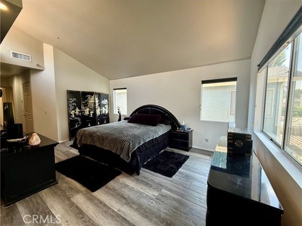 9213 Independence Way, North Hills (los Angeles) CA 91343