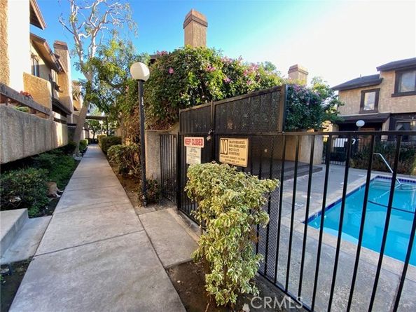 14201 Foothill Boulevard 49, Sylmar (los Angeles) CA 91342