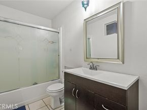 13086 Foothill Boulevard, Sylmar (los Angeles) CA 91342
