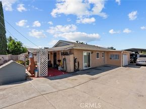 13086 Foothill Boulevard, Sylmar (los Angeles) CA 91342