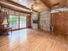 9819 Vanalden Avenue, Northridge (los Angeles) CA 91324