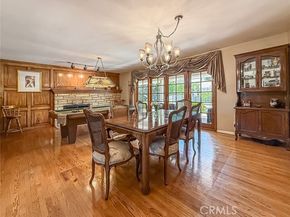 9819 Vanalden Avenue, Northridge (los Angeles) CA 91324