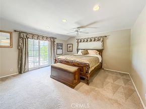 9819 Vanalden Avenue, Northridge (los Angeles) CA 91324