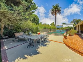 9819 Vanalden Avenue, Northridge (los Angeles) CA 91324